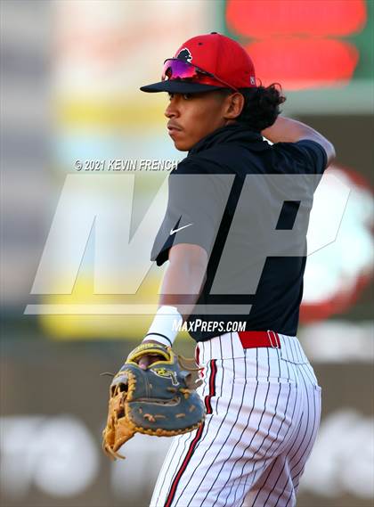 Thumbnail 2 in Liberty vs. Alhambra (AIA 6A Finals) photogallery.