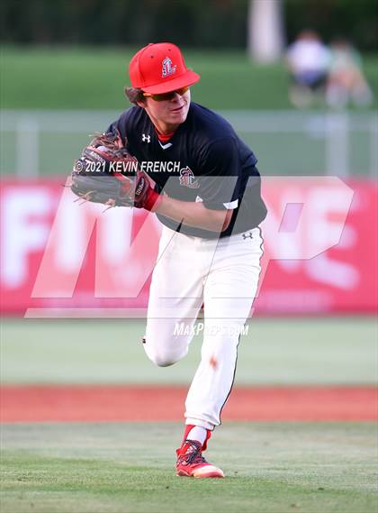 Thumbnail 2 in Liberty vs. Alhambra (AIA 6A Finals) photogallery.