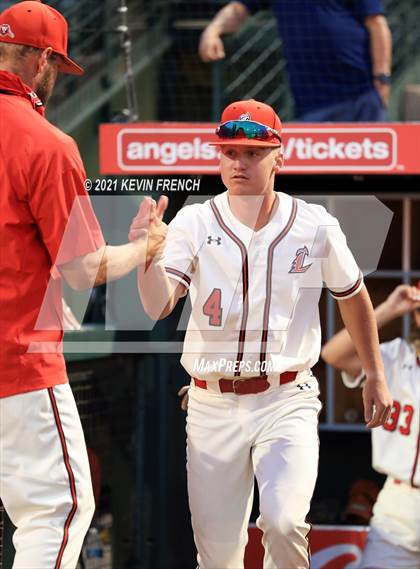 Thumbnail 2 in Liberty vs. Alhambra (AIA 6A Finals) photogallery.