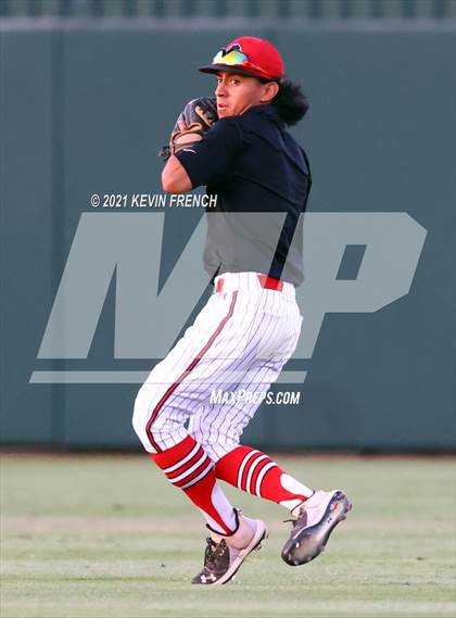 Thumbnail 2 in Liberty vs. Alhambra (AIA 6A Finals) photogallery.