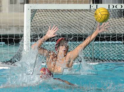 Thumbnail 1 in Palos Verdes Peninsula vs Esperanza (Villa Park Classic) photogallery.