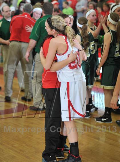 Thumbnail 3 in Colby vs. Colfax (WIAA D4 Sectional Final) photogallery.