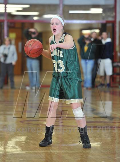 Thumbnail 2 in Colby vs. Colfax (WIAA D4 Sectional Final) photogallery.