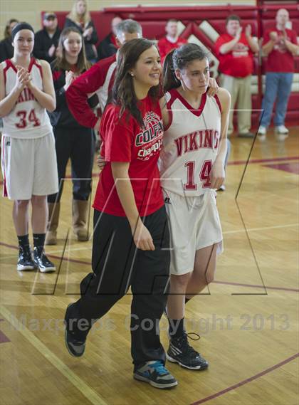 Thumbnail 1 in Colby vs. Colfax (WIAA D4 Sectional Final) photogallery.