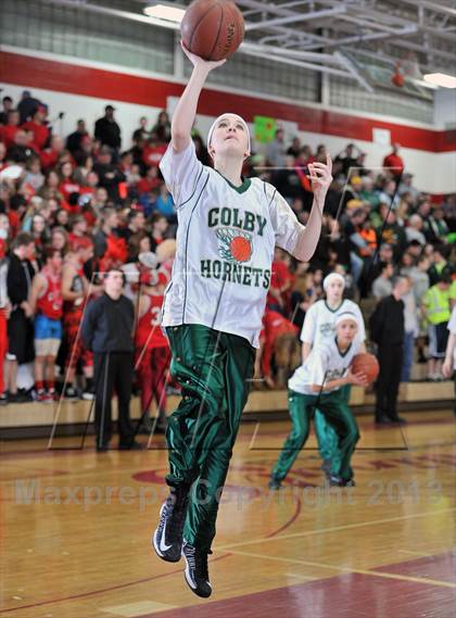 Thumbnail 3 in Colby vs. Colfax (WIAA D4 Sectional Final) photogallery.