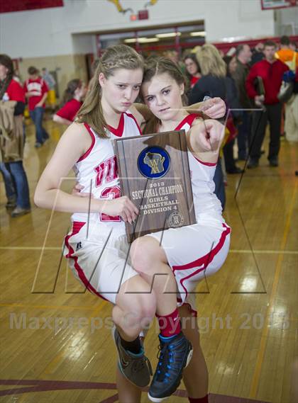 Thumbnail 2 in Colby vs. Colfax (WIAA D4 Sectional Final) photogallery.