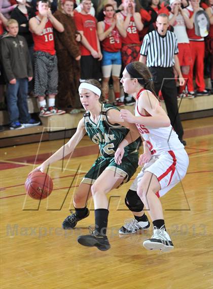 Thumbnail 1 in Colby vs. Colfax (WIAA D4 Sectional Final) photogallery.