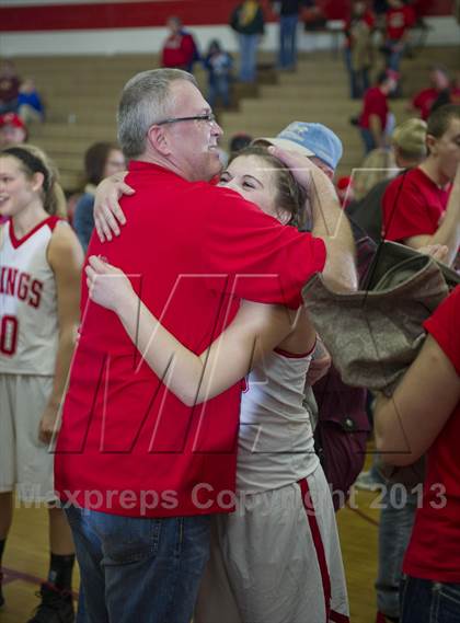Thumbnail 3 in Colby vs. Colfax (WIAA D4 Sectional Final) photogallery.