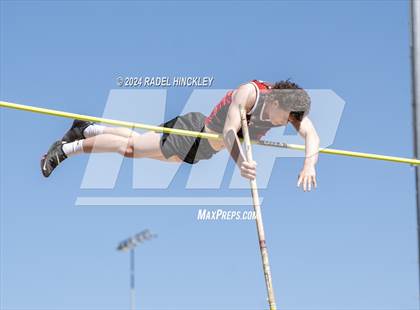 Thumbnail 3 in Bill Summa Invitational photogallery.