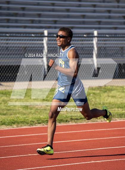 Thumbnail 1 in Bill Summa Invitational photogallery.