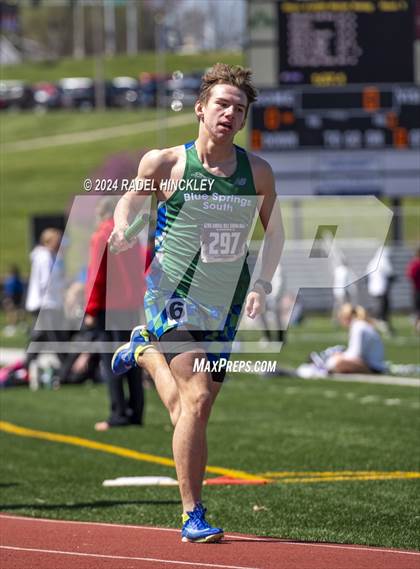 Thumbnail 3 in Bill Summa Invitational photogallery.