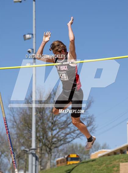 Thumbnail 2 in Bill Summa Invitational photogallery.