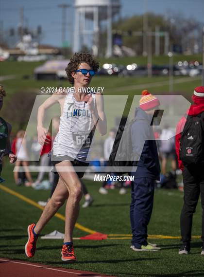 Thumbnail 2 in Bill Summa Invitational photogallery.