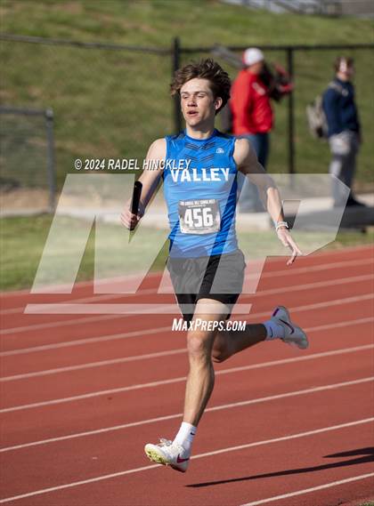 Thumbnail 2 in Bill Summa Invitational photogallery.