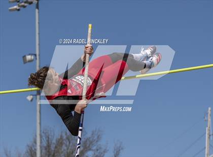 Thumbnail 1 in Bill Summa Invitational photogallery.