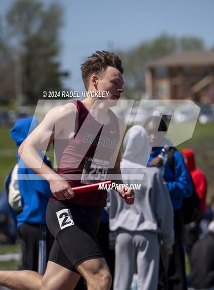 Thumbnail 2 in Bill Summa Invitational photogallery.