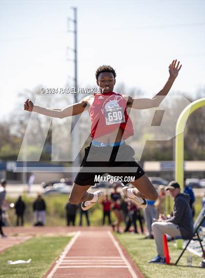 Thumbnail 2 in Bill Summa Invitational photogallery.