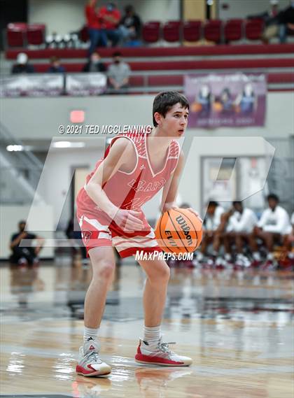 Thumbnail 1 in Blytheville vs. Dardanelle (AAA 4A State Round One) photogallery.