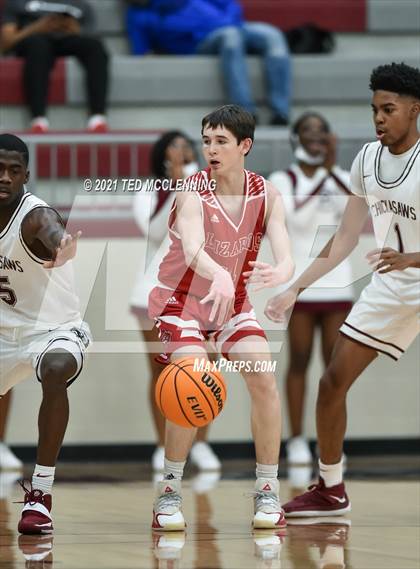 Thumbnail 2 in Blytheville vs. Dardanelle (AAA 4A State Round One) photogallery.