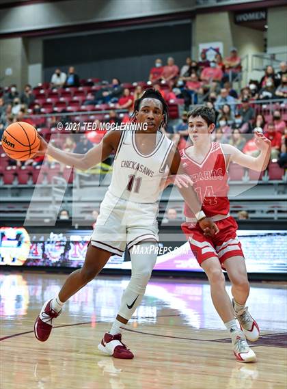 Thumbnail 3 in Blytheville vs. Dardanelle (AAA 4A State Round One) photogallery.