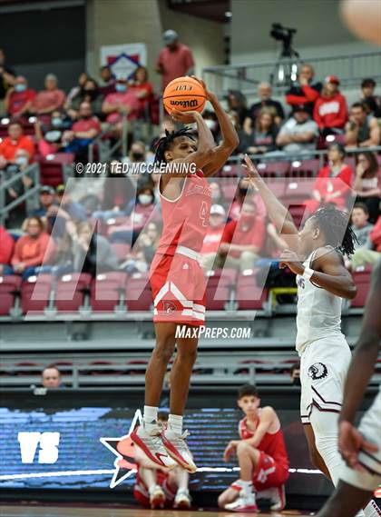 Thumbnail 2 in Blytheville vs. Dardanelle (AAA 4A State Round One) photogallery.
