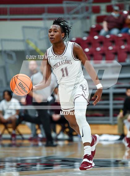 Thumbnail 1 in Blytheville vs. Dardanelle (AAA 4A State Round One) photogallery.