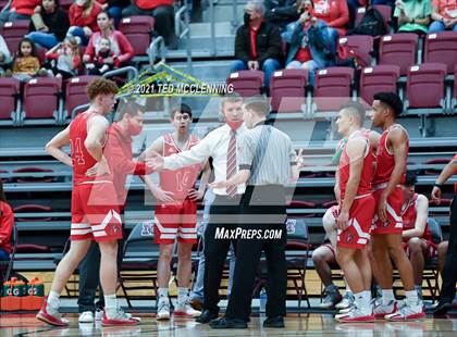 Thumbnail 3 in Blytheville vs. Dardanelle (AAA 4A State Round One) photogallery.