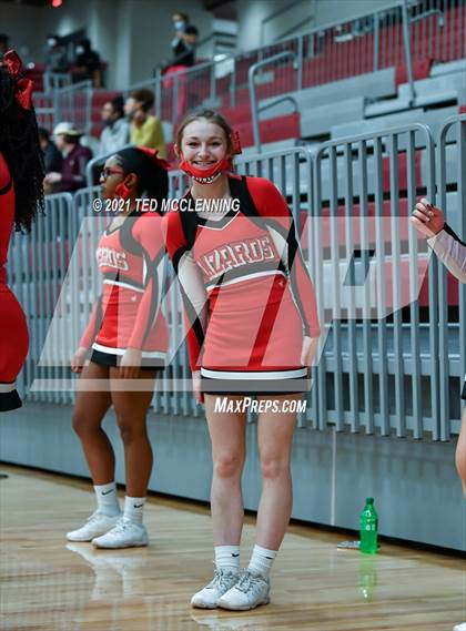 Thumbnail 1 in Blytheville vs. Dardanelle (AAA 4A State Round One) photogallery.