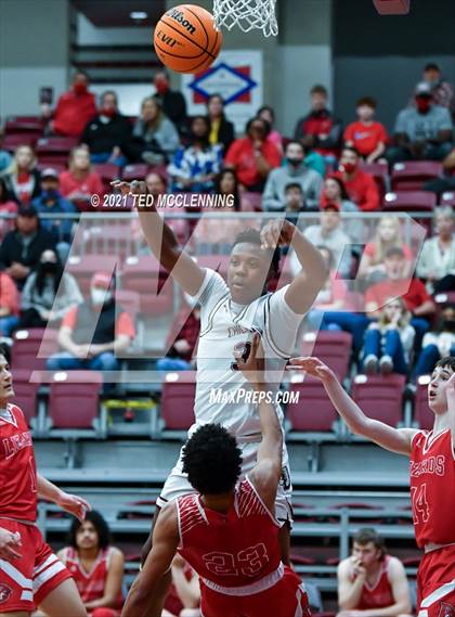 Thumbnail 3 in Blytheville vs. Dardanelle (AAA 4A State Round One) photogallery.