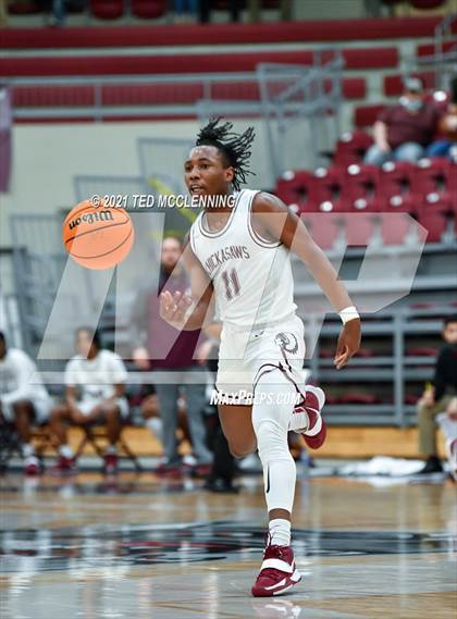 Thumbnail 2 in Blytheville vs. Dardanelle (AAA 4A State Round One) photogallery.