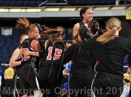Thumbnail 1 in Culver City vs. Murrieta Valley (CIF SS DIV 2A Final) photogallery.