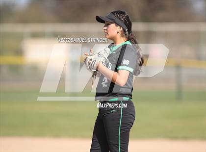 Thumbnail 2 in Ceres vs. St. Mary's (Rainbow Classic) photogallery.