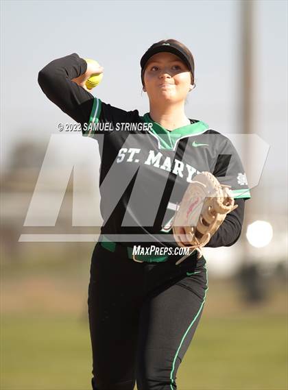 Thumbnail 1 in Ceres vs. St. Mary's (Rainbow Classic) photogallery.