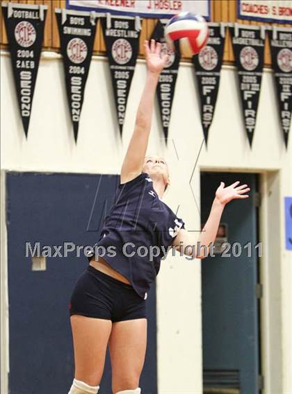 Thumbnail 3 in Drake @ Campolindo (CIF NorCal D3 Final) photogallery.