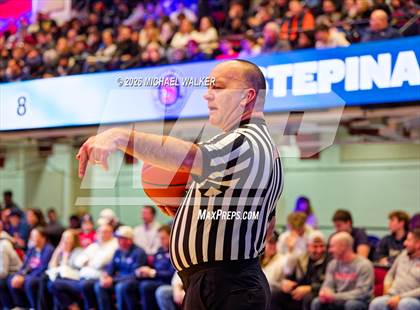 Thumbnail 2 in Archbishop Stepinac vs. Iona Prep photogallery.