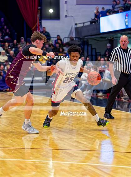 Thumbnail 1 in Archbishop Stepinac vs. Iona Prep photogallery.