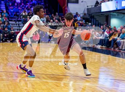 Thumbnail 2 in Archbishop Stepinac vs. Iona Prep photogallery.