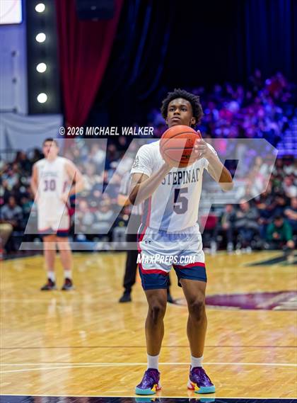 Thumbnail 3 in Archbishop Stepinac vs. Iona Prep photogallery.