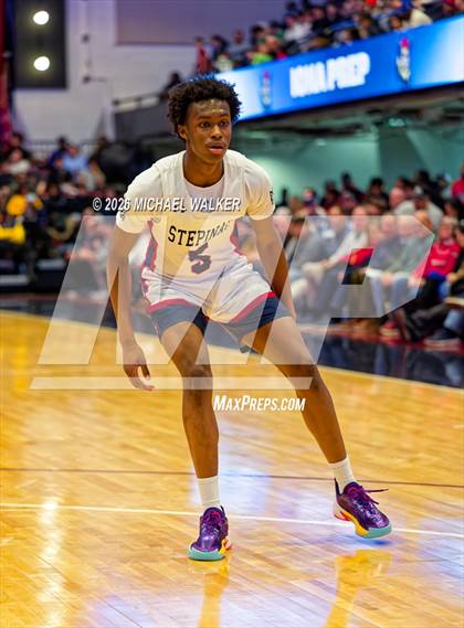 Thumbnail 3 in Archbishop Stepinac vs. Iona Prep photogallery.