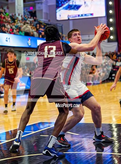 Thumbnail 3 in Archbishop Stepinac vs. Iona Prep photogallery.