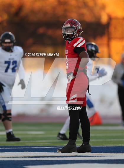 Thumbnail 1 in Denver East vs. Grandview (CHSAA 5A First Round) photogallery.