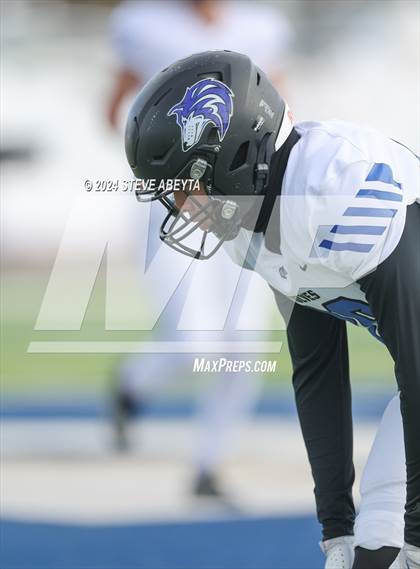 Thumbnail 3 in Denver East vs. Grandview (CHSAA 5A First Round) photogallery.