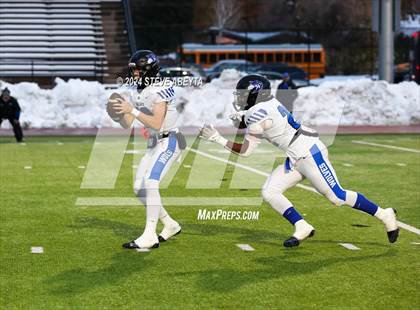 Thumbnail 1 in Denver East vs. Grandview (CHSAA 5A First Round) photogallery.