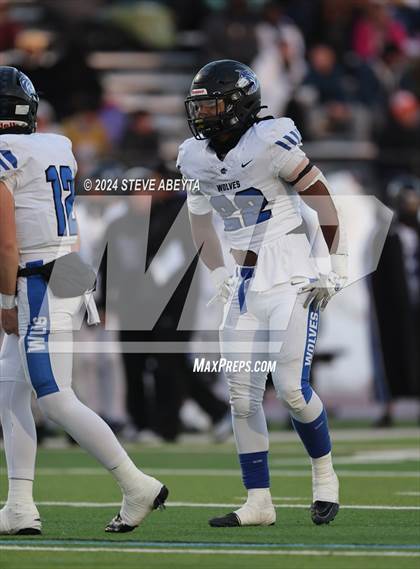 Thumbnail 2 in Denver East vs. Grandview (CHSAA 5A First Round) photogallery.