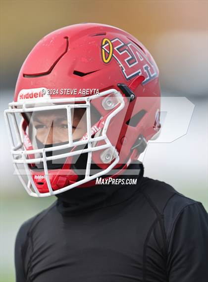 Thumbnail 3 in Denver East vs. Grandview (CHSAA 5A First Round) photogallery.