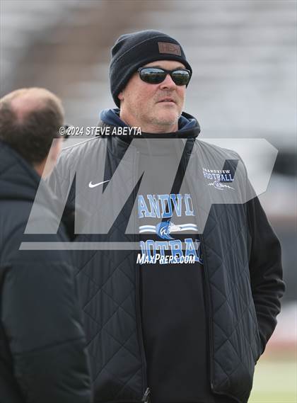 Thumbnail 2 in Denver East vs. Grandview (CHSAA 5A First Round) photogallery.