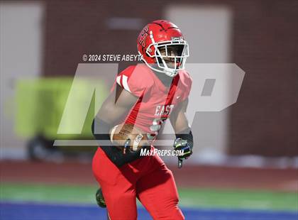 Thumbnail 3 in Denver East vs. Grandview (CHSAA 5A First Round) photogallery.