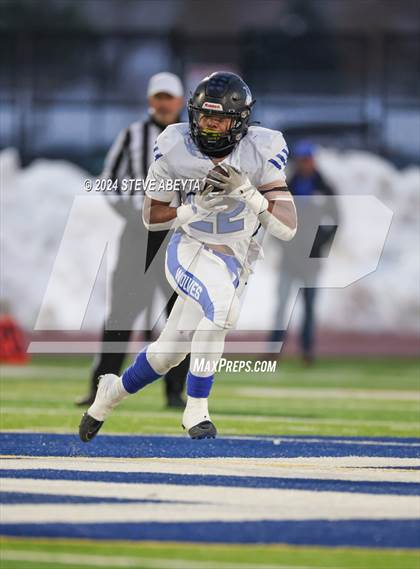 Thumbnail 1 in Denver East vs. Grandview (CHSAA 5A First Round) photogallery.