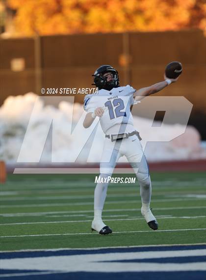 Thumbnail 2 in Denver East vs. Grandview (CHSAA 5A First Round) photogallery.