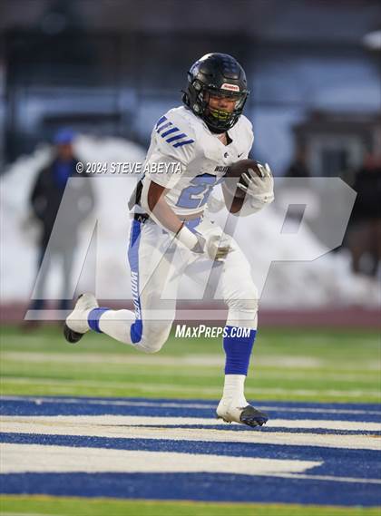 Thumbnail 2 in Denver East vs. Grandview (CHSAA 5A First Round) photogallery.